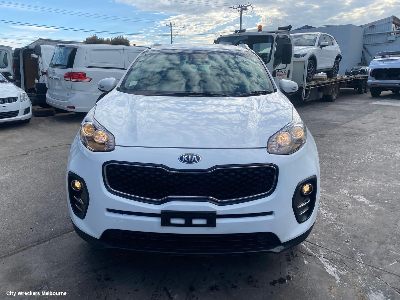 KIA SPORTAGE BOOTLID/TAILGATE, TAILGATE, QL, NON POWER LIFTGATE TYPE, 10/2015 - 08/2021 - Image 3