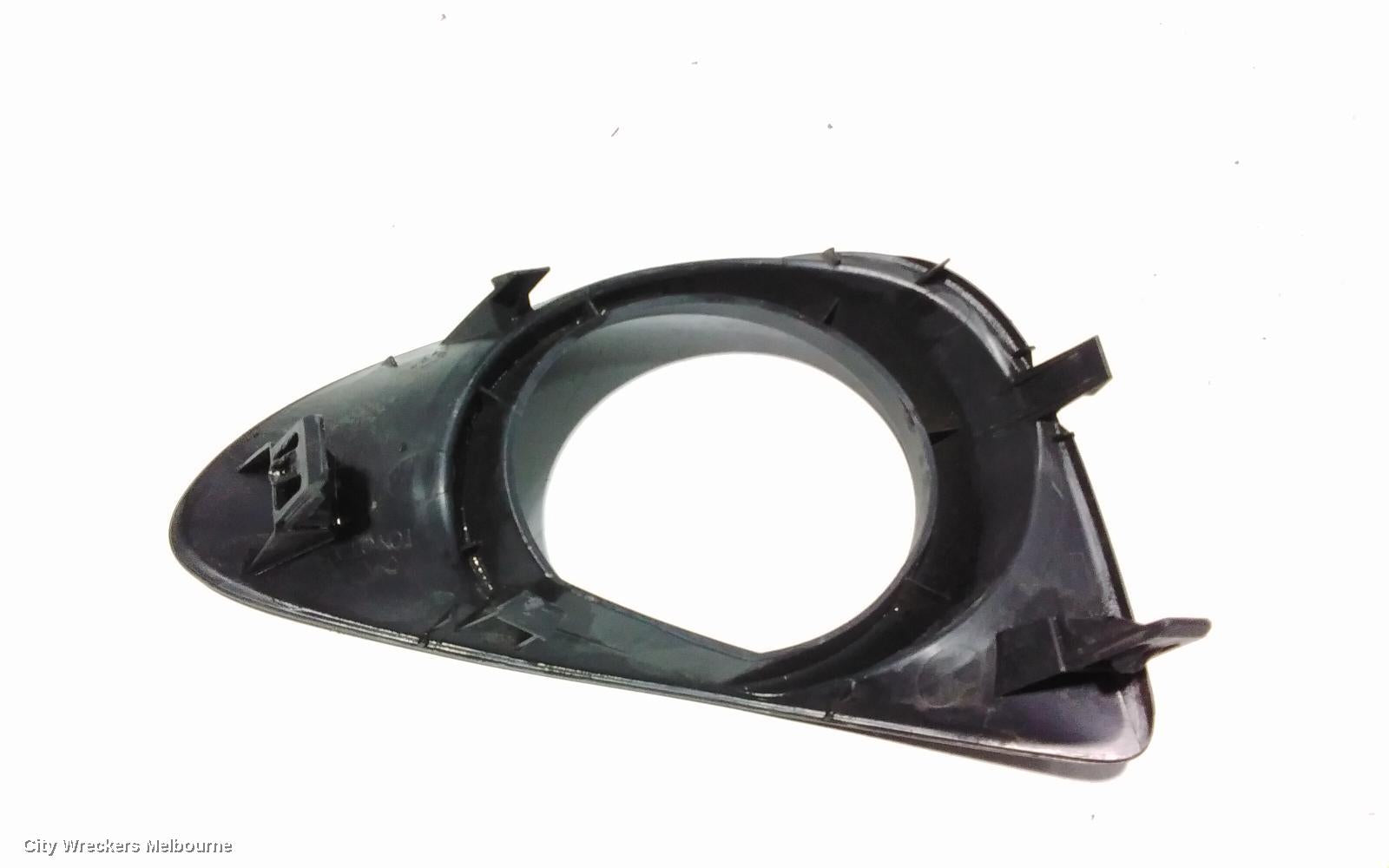 TOYOTA YARIS LEFT INDICATOR/FOG/SIDE, BUMPER FOGLAMP, NCP13#, 08/2011 - 06/2014 - Image 1
