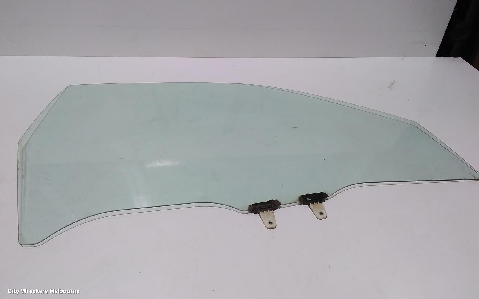 SUZUKI VITARA RIGHT FRONT DOOR WINDOW, GRAND VITARA, JB-JT, 5DR, 04/2005 - 12/2018 - Image 1