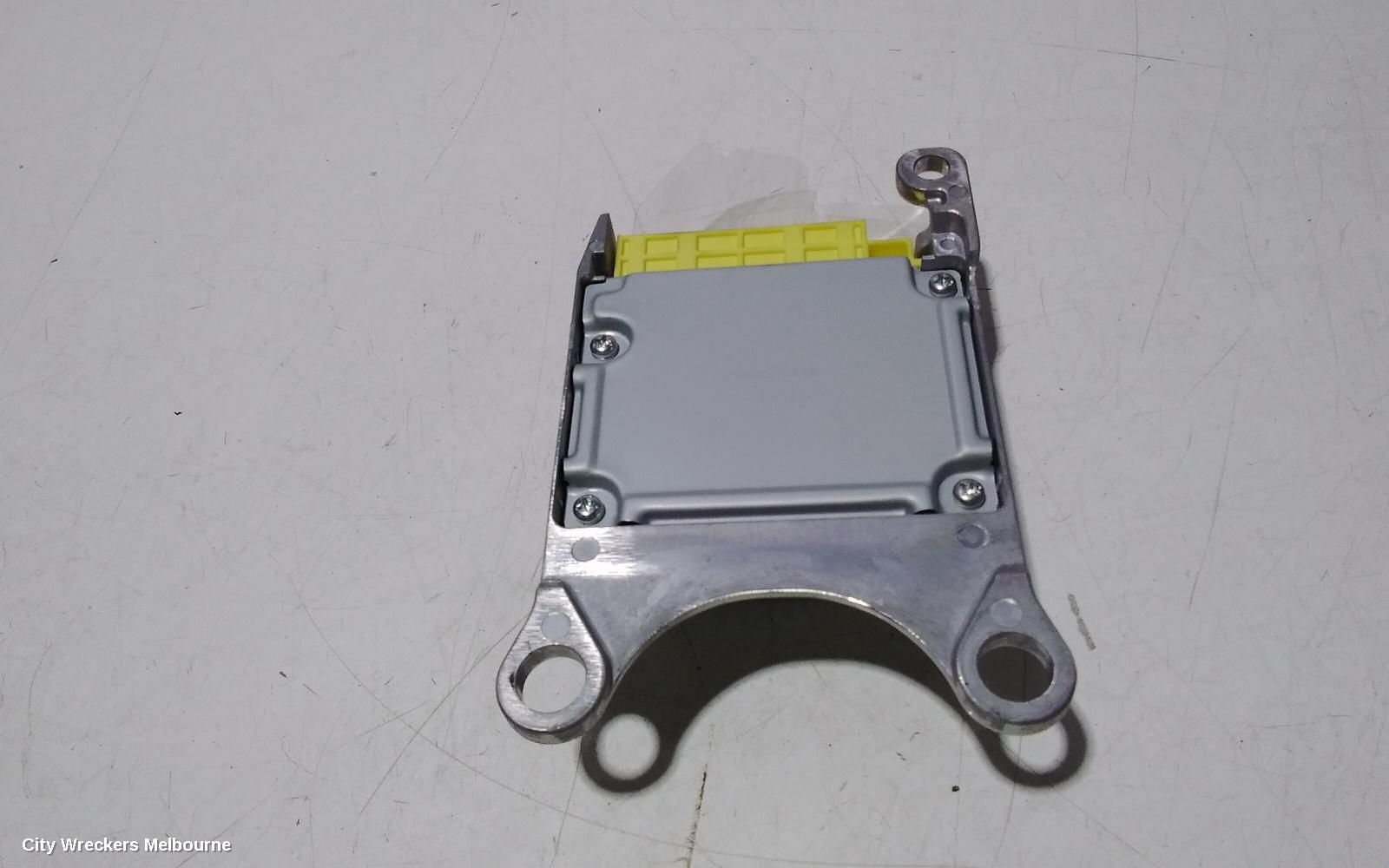 TOYOTA PRIUS AIRBAG MODULE/SENSOR, NHP10R, PRIUS C, MODULE, 02/2015 - 05/2017 - Image 3