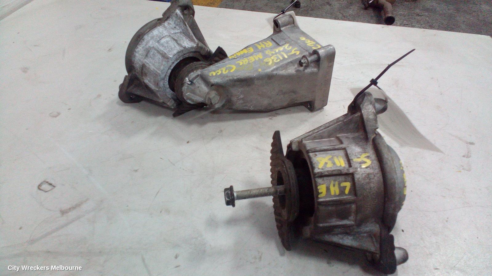 MERCEDES C CLASS MOUNT, LH SIDE, PETROL, 1.8, S/CHARGED, W204, C180K, 271.952 CODE, 07/2007 - 12/2009 - Image 3