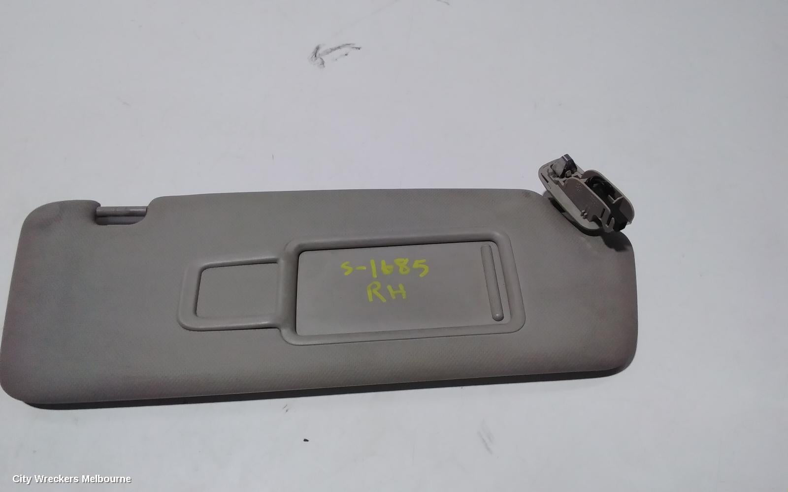 AUDI Q5 SUNVISOR, 8R, RH SIDE, 03/2009 - 01/2017 - Image 1
