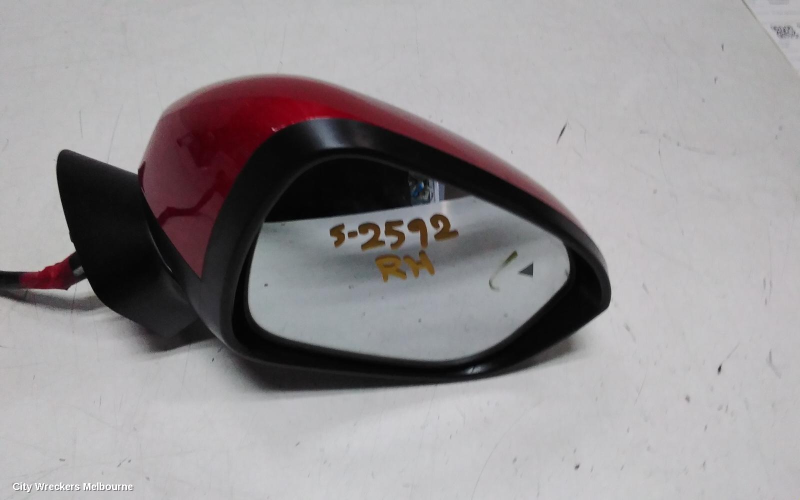 MITSUBISHI OUTLANDER RIGHT DOOR MIRROR, ZM, W/ HEATED, POWER FOLD, MEMORY, TILT, FLASHER, CAMERA TYPE, 08/2021 - 04/2025 - Image 2