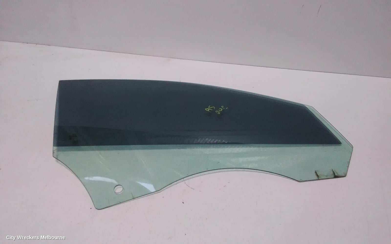 AUDI A5 RIGHT FRONT DOOR WINDOW, HATCHBACK, 8T, 10/2009 - 11/2016 - Image 1