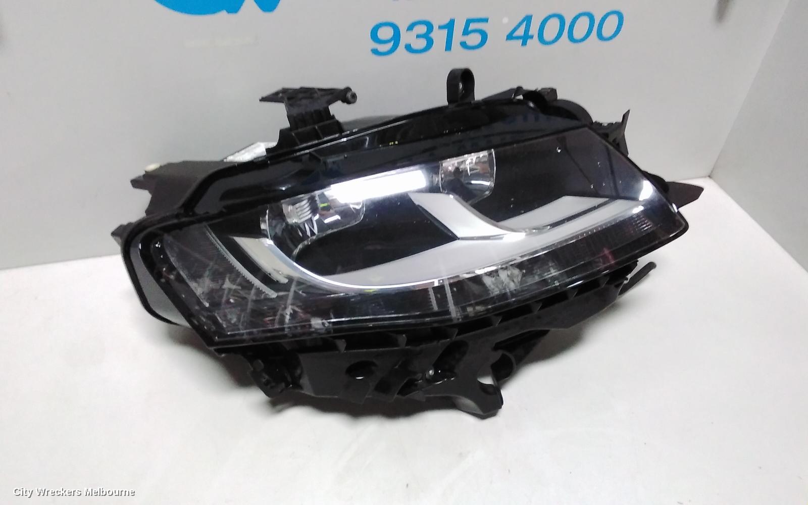 AUDI A4 RIGHT HEADLAMP, B8 8K, HALOGEN TYPE, 02/2008 - 06/2012 - Image 2