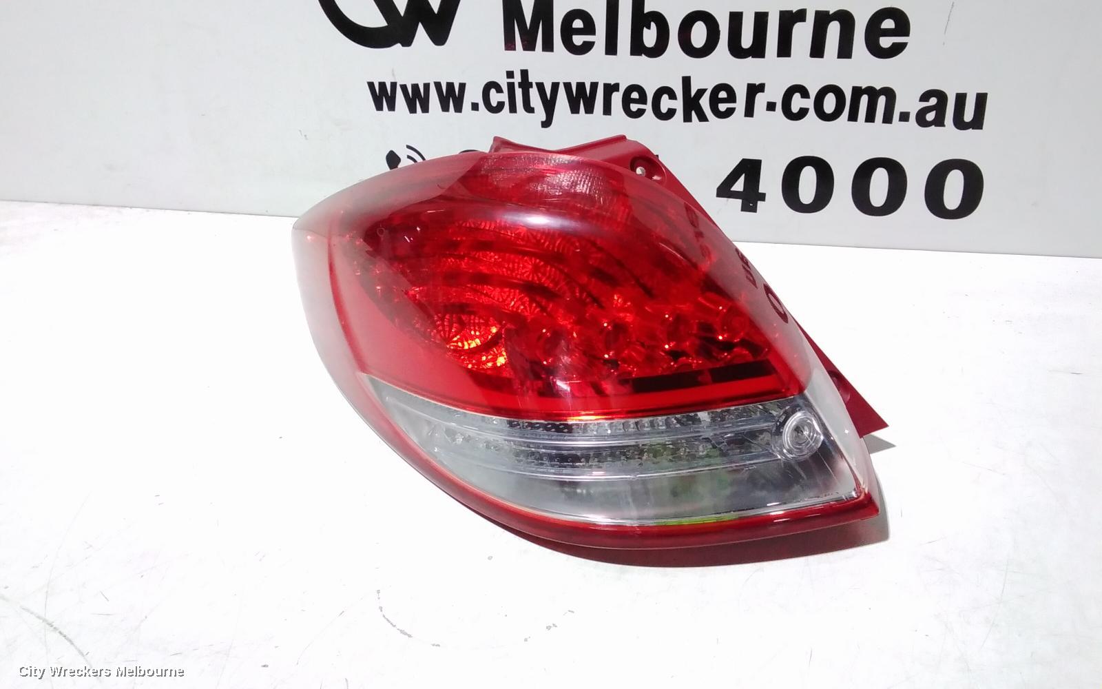 HYUNDAI VELOSTER LEFT TAILLIGHT, IN BODY, FS, LED TYPE, 12/2011 - 02/2018 - Image 3