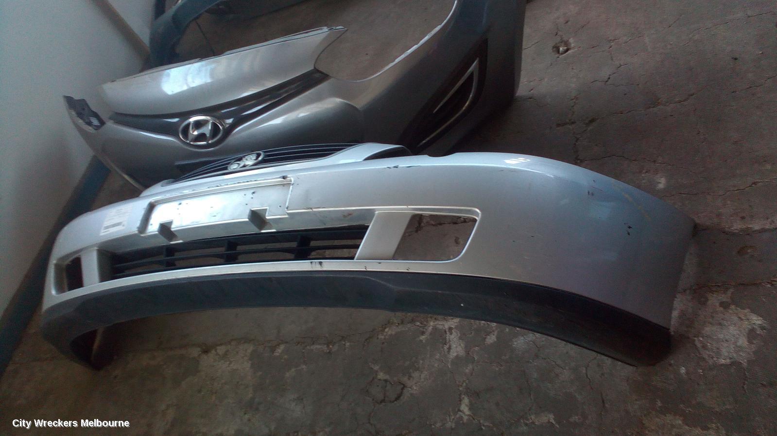HOLDEN COMMODORE FRONT BUMPER, VY1-VY2, EXECUTIVE/ACCLAIM/EQUIPE/LUMINA/25TH ANNIV/SV8, 10/2002 - 08/2004 - Image 2