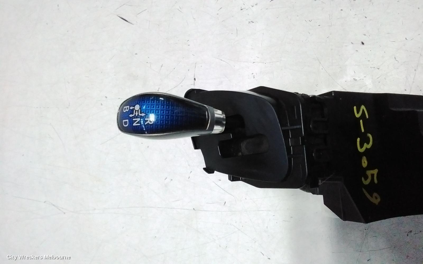 TOYOTA PRIUS GEAR STICK/SHIFTER, ZVW40R, PRIUS V, 05/2012 - 11/2022 - Image 2