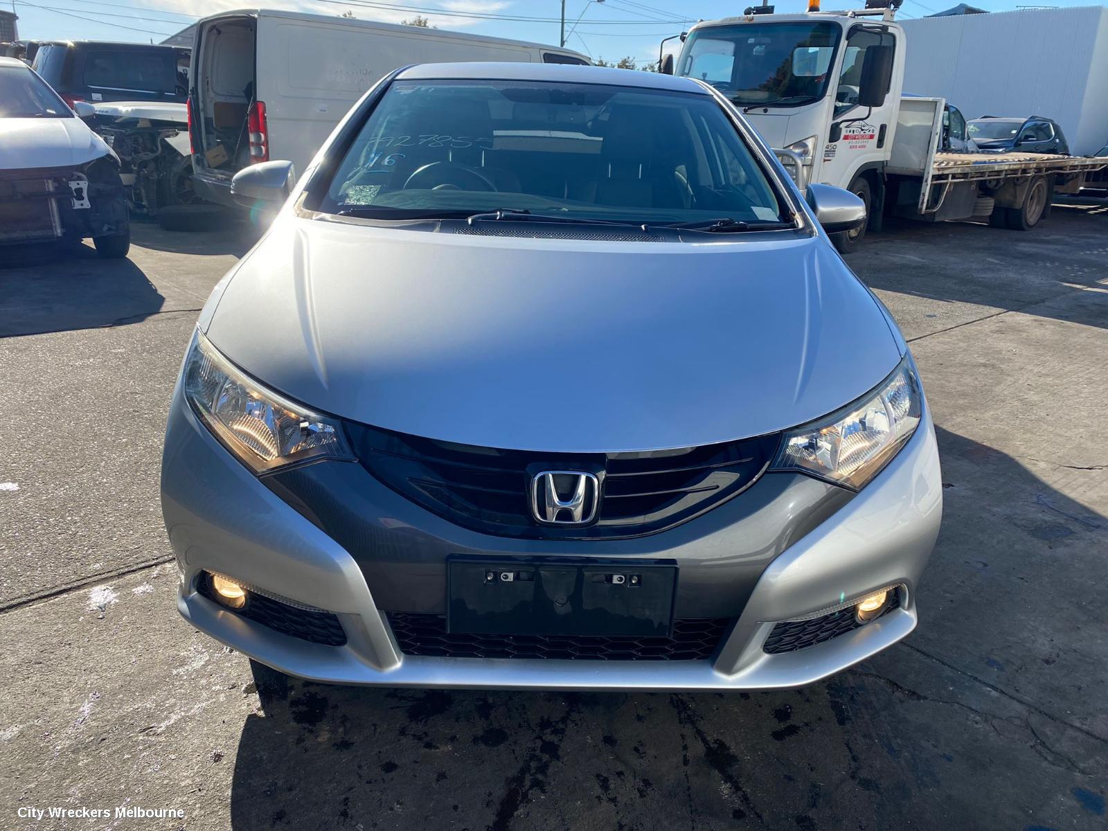 HONDA CIVIC RIGHT FRONT WINDOW REG/MOTOR, 9TH GEN, HATCH (VIN SHHFK), 02/2012 - 04/2016 - Image 1