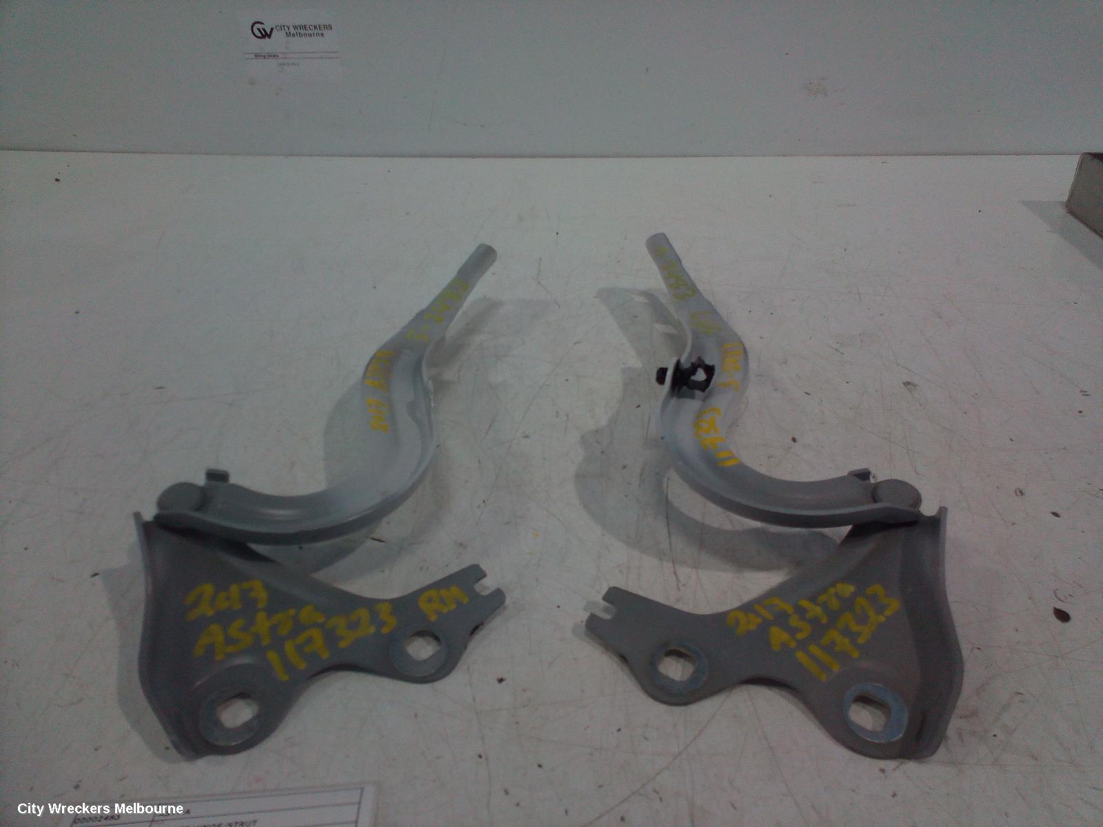 HOLDEN ASTRA BONNET HINGE/STRUT, BL, SEDAN, 05/2017 - 12/2020 - Image 3