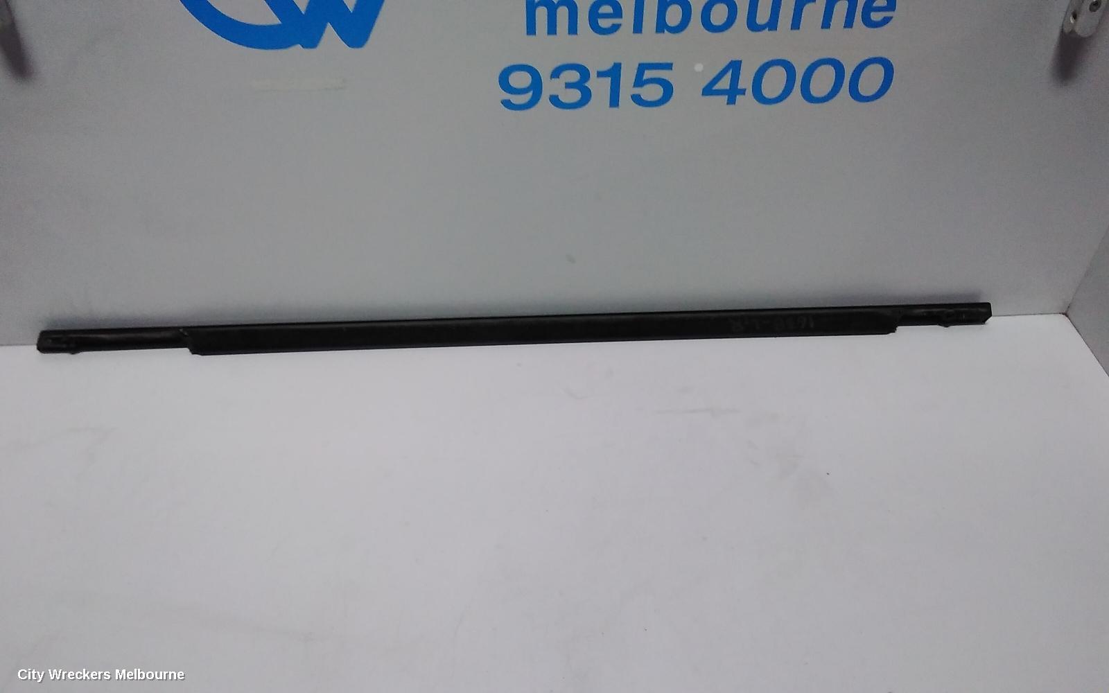 LAND ROVER RANGEROVER EVOQUE DOOR MOULD, LHR UPPER MOULD: 73599, L538, 11/2011 - 01/2019 - Image 3