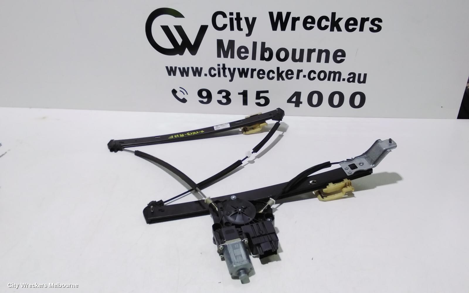 VOLKSWAGEN T-CROSS RIGHT FRONT WINDOW REG/MOTOR, C1, 01/2020 ONWARDS - Image 1