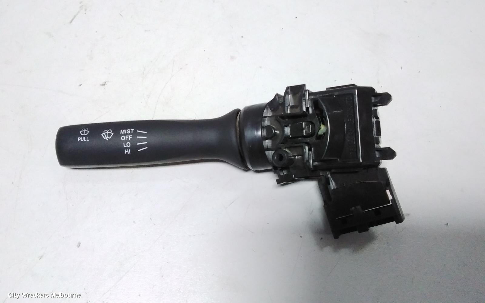 TOYOTA HILUX COMBINATION SWITCH, WIPER SWITCH, NON INTERMITTENT TYPE, 07/2011 - 08/2015 - Image 2