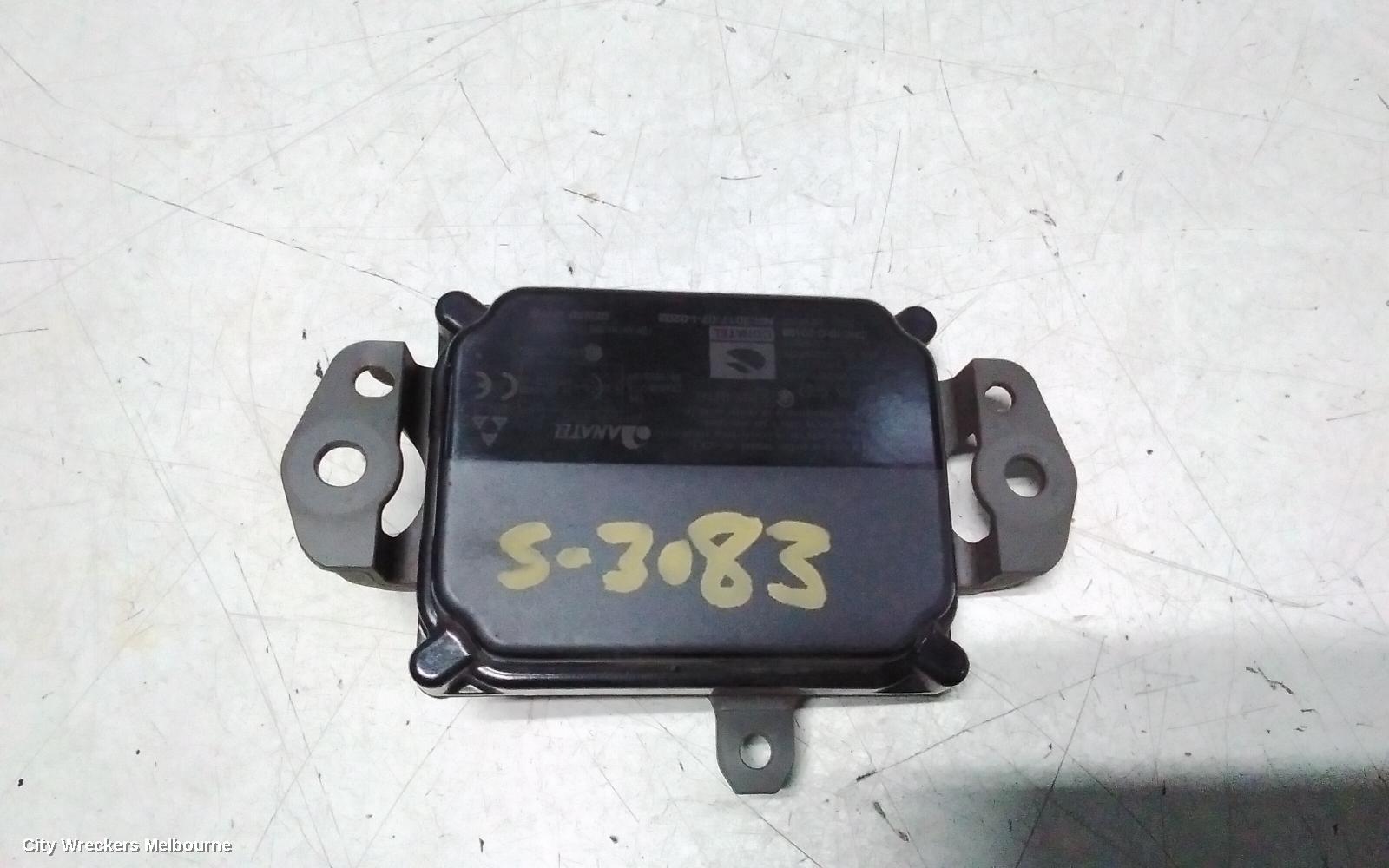 LEXUS UX REVERSE CAMERA, X10, 10/2018 ONWARDS - Image 1