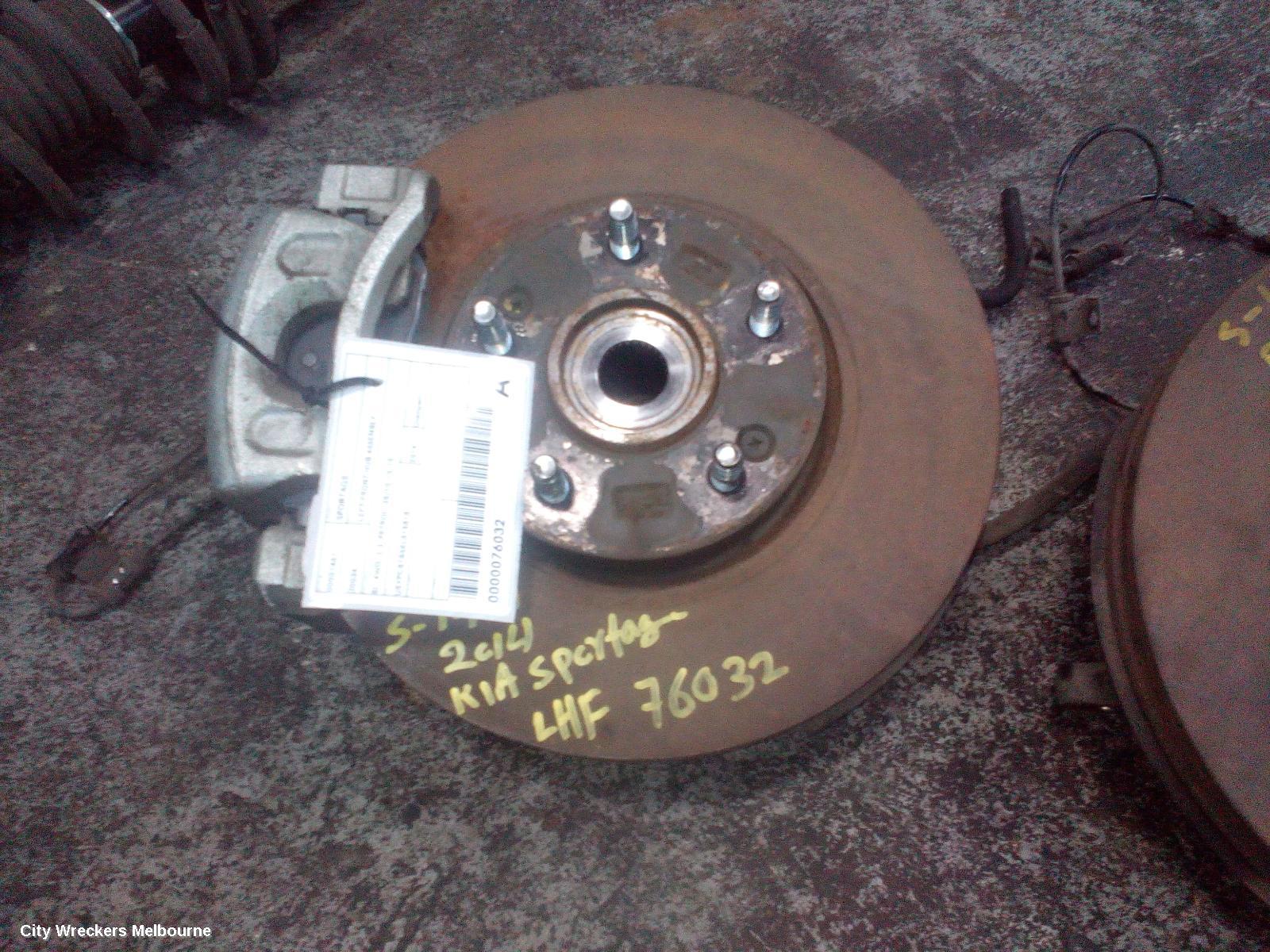 KIA SPORTAGE LEFT FRONT HUB ASSEMBLY, SL, 4WD, PETROL, 05/2010 - 10/2015 - Image 1