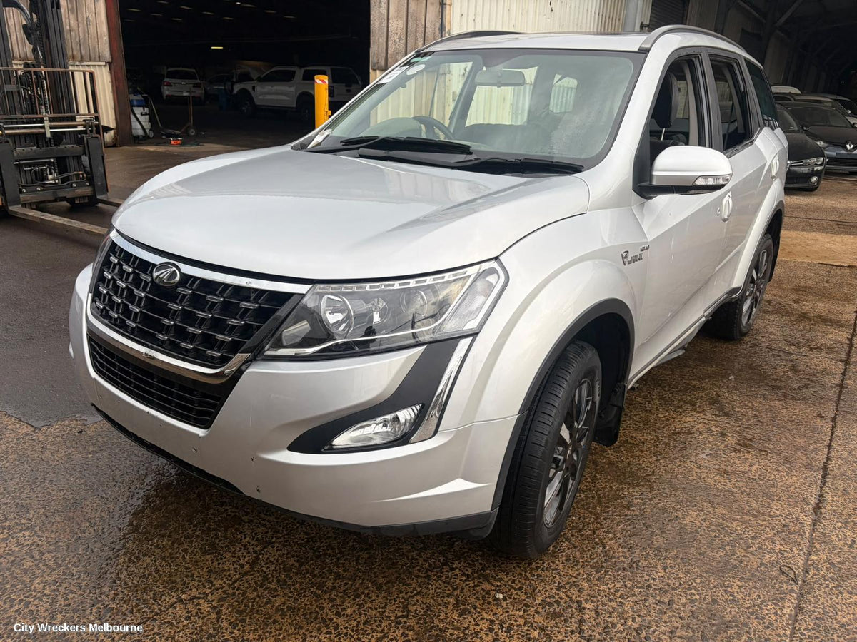 MAHINDRA XUV500 LEFT REAR DOOR/SLIDING, W6/W8/W10, 06/2012 - 12/2022 - Image 3