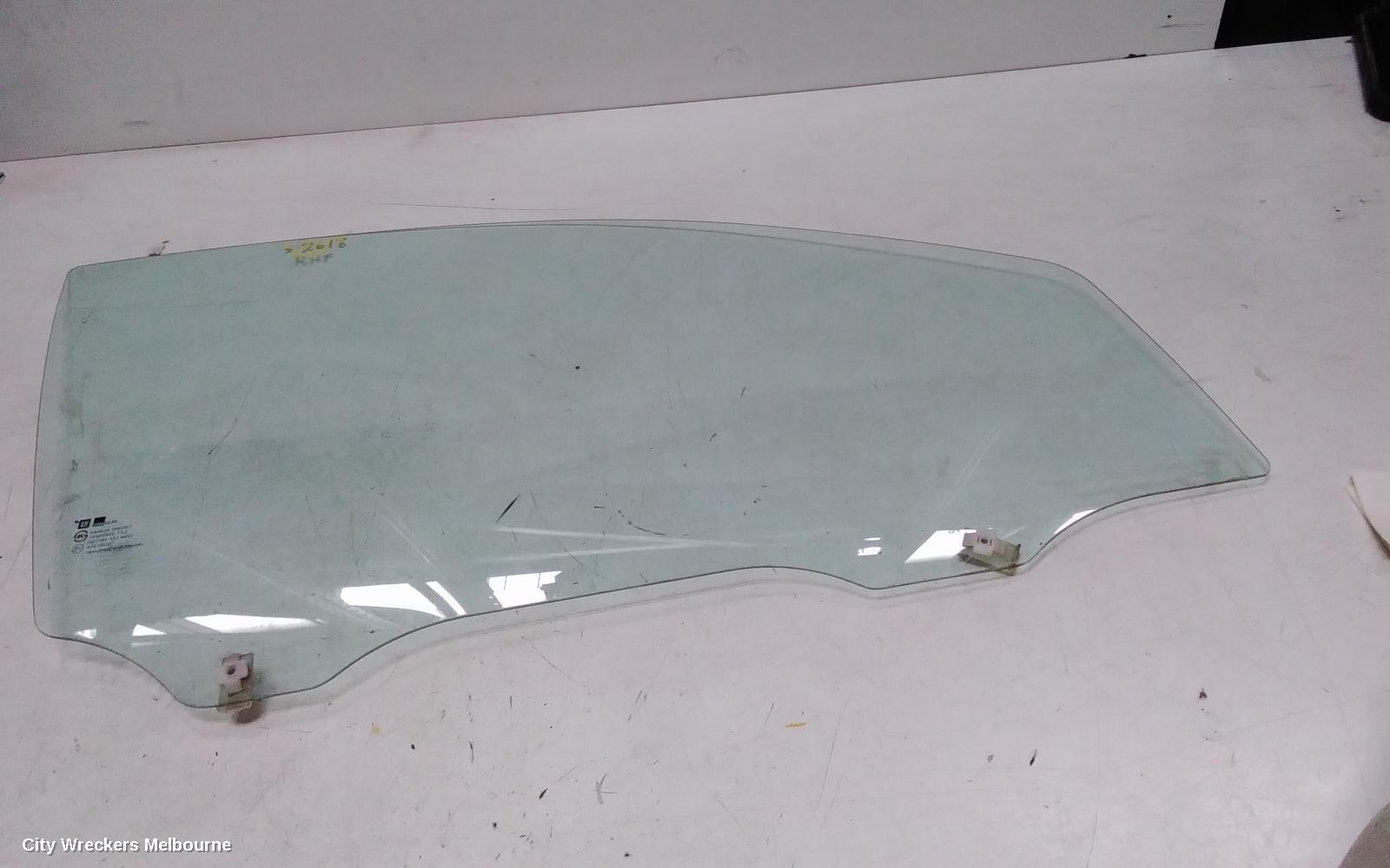 HOLDEN BARINA RIGHT FRONT DOOR WINDOW, TK, SEDAN/5DR HATCH, 12/2005 - 12/2012 - Image 2
