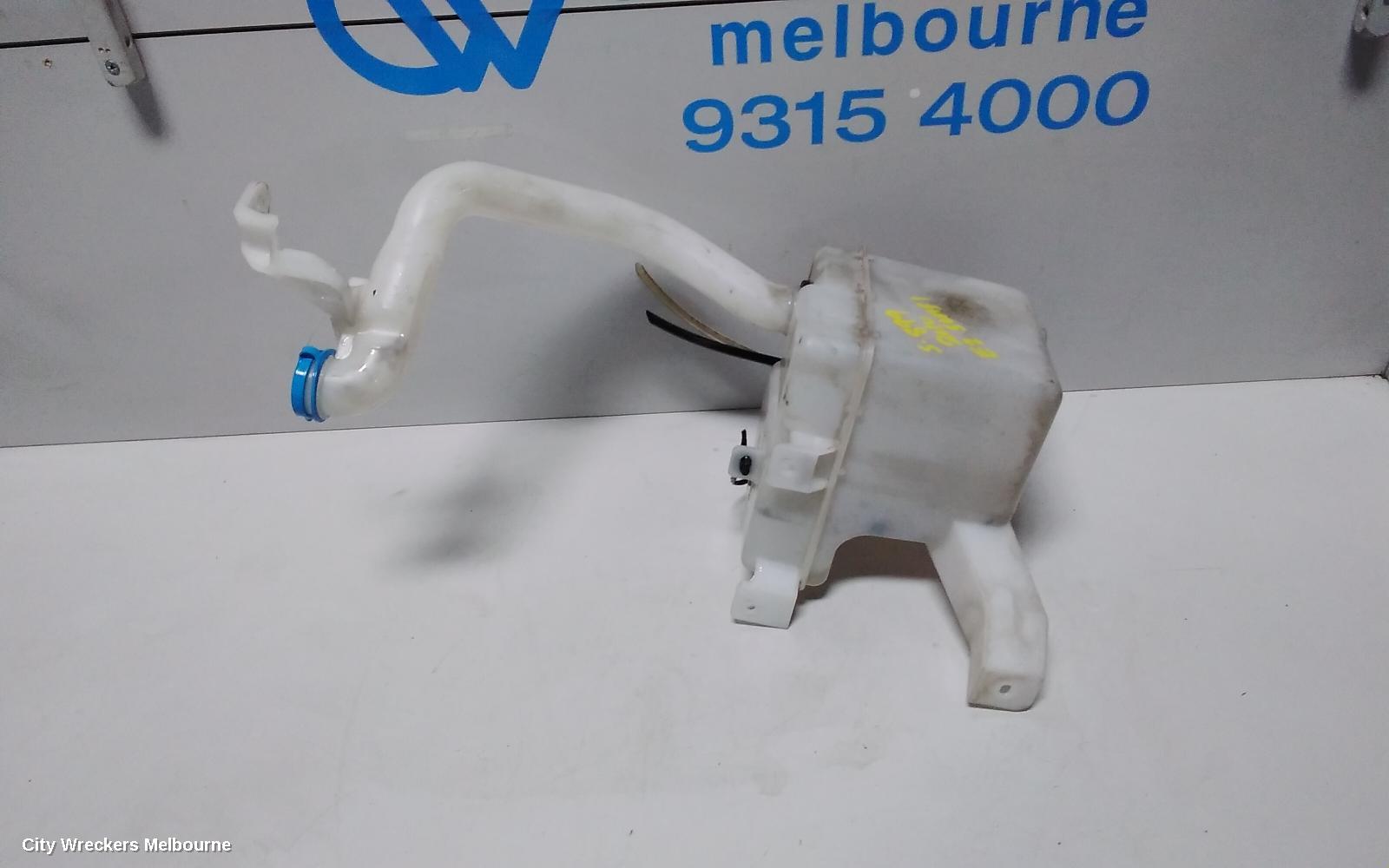 SUZUKI SWIFT WASHER BOTTLE, RS415/RS416, 09/2004 - 02/2011 - Image 3
