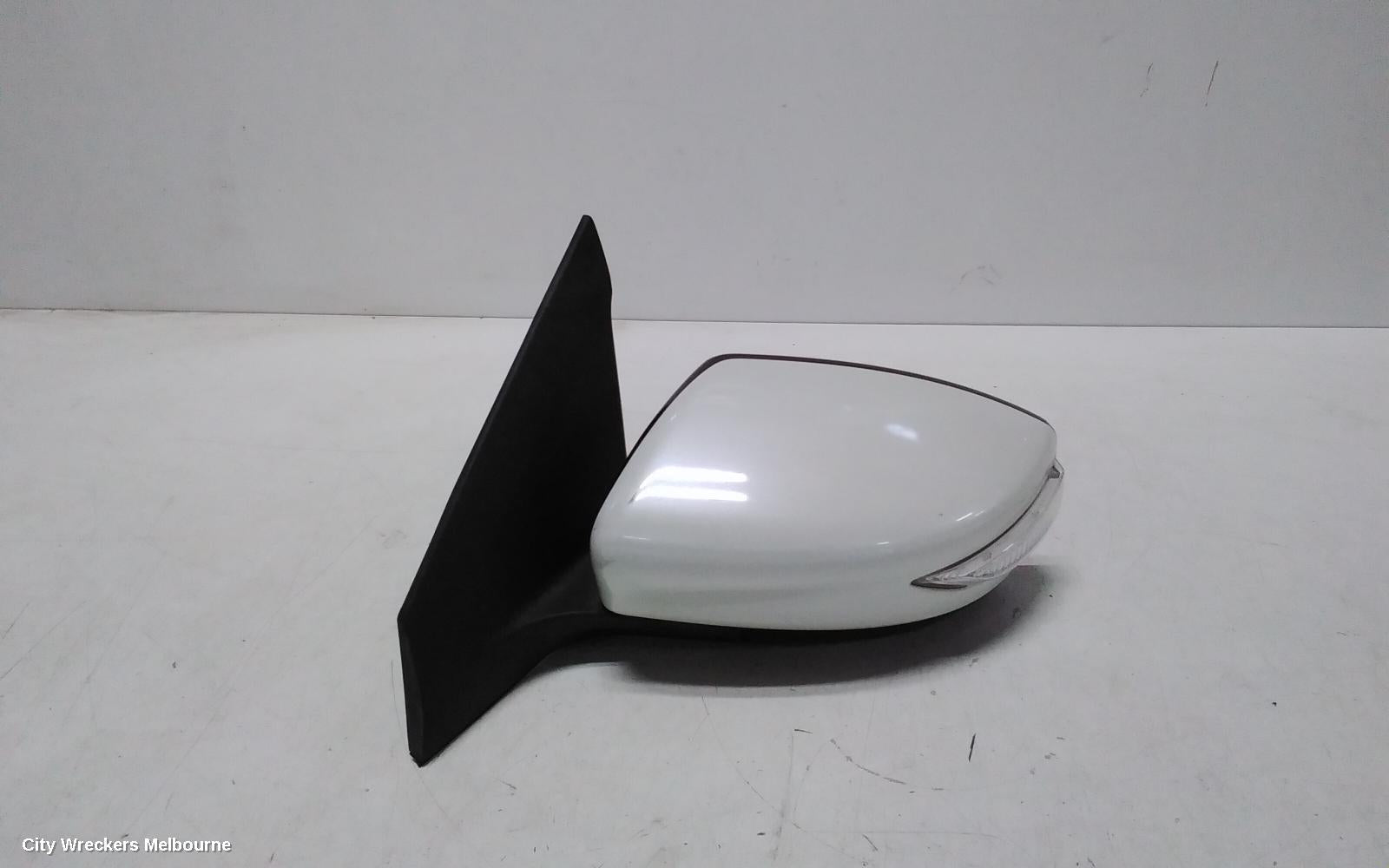 NISSAN PULSAR LEFT DOOR MIRROR, B17, SEDAN, MANUAL FOLD TYPE, 12/2012 - 12/2017 - Image 1