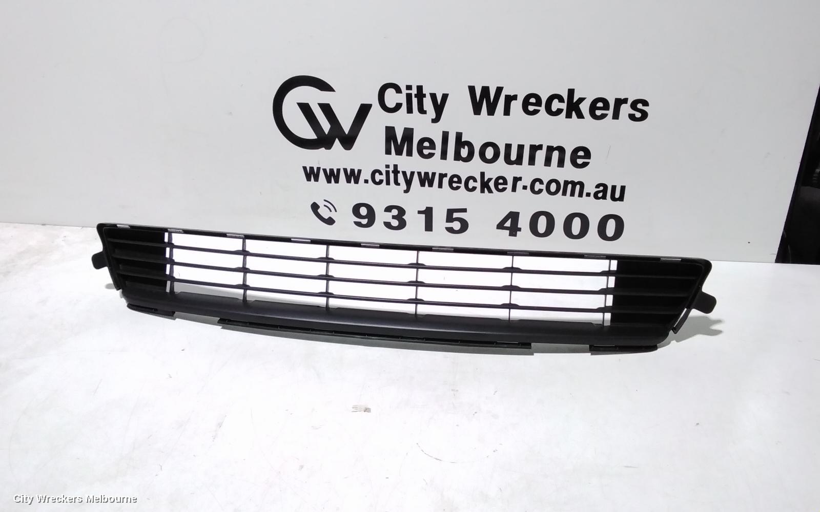TOYOTA COROLLA GRILLE, BUMPER GRILLE (CENTRE), ZRE152/20153R, SEDAN, 03/2010 - 12/2013 - Image 1