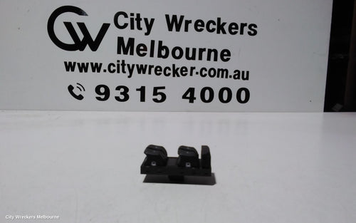 AUDI A4 PWR DR WIND SWITCH, RH FRONT (MASTER SWITCH), B8 8K, 02/2008 - 06/2012 - Image 1