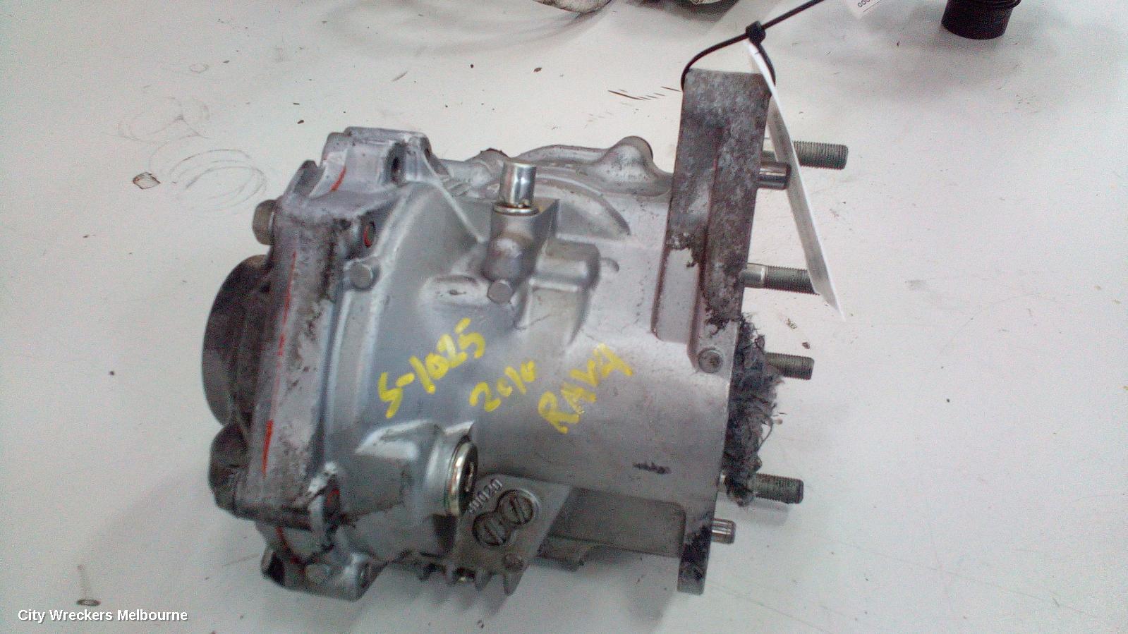 TOYOTA RAV4 TRANSFER CASE, MANUAL, 2.4, 2AZ-FE, ACA33, 11/2005 - 11/2012 - Image 1
