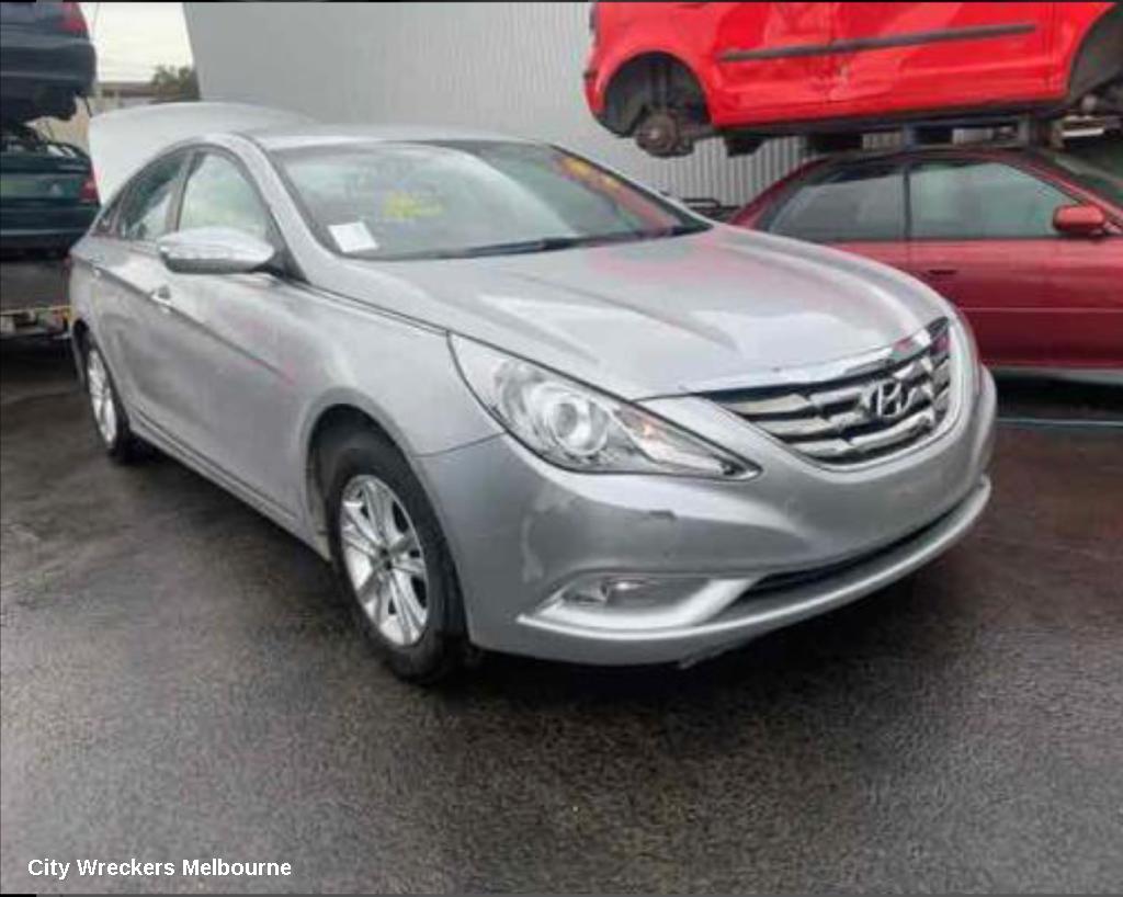 HYUNDAI I45 MOUNT, YF, 02/2010 - 05/2014 - Image 2