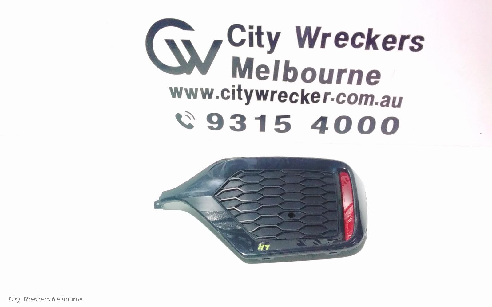 HONDA CIVIC LEFT TAILLIGHT, BUMPER REFLECTOR, HATCH, 10TH GEN, 05/2016 ONWARDS - Image 1