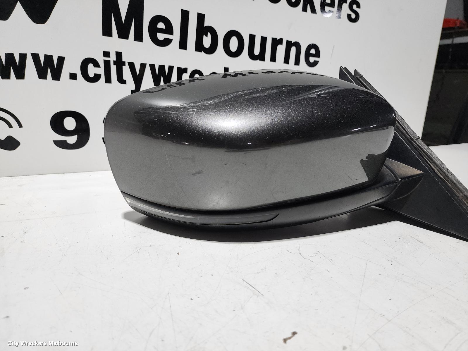 CHRYSLER 300C RIGHT DOOR MIRROR, LX, COLOUR CODED, 07/2012 ONWARDS - Image 2