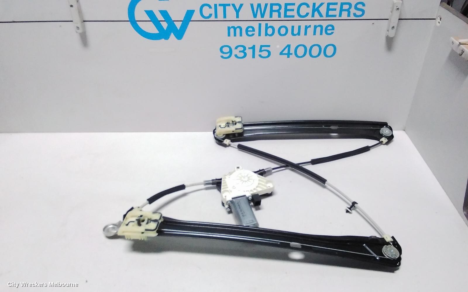 VOLKSWAGEN TIGUAN RIGHT FRONT WINDOW REG/MOTOR, DOOR REG ASSY (REG AND MOTOR), 5NA, 06/2016 ONWARDS - Image 1