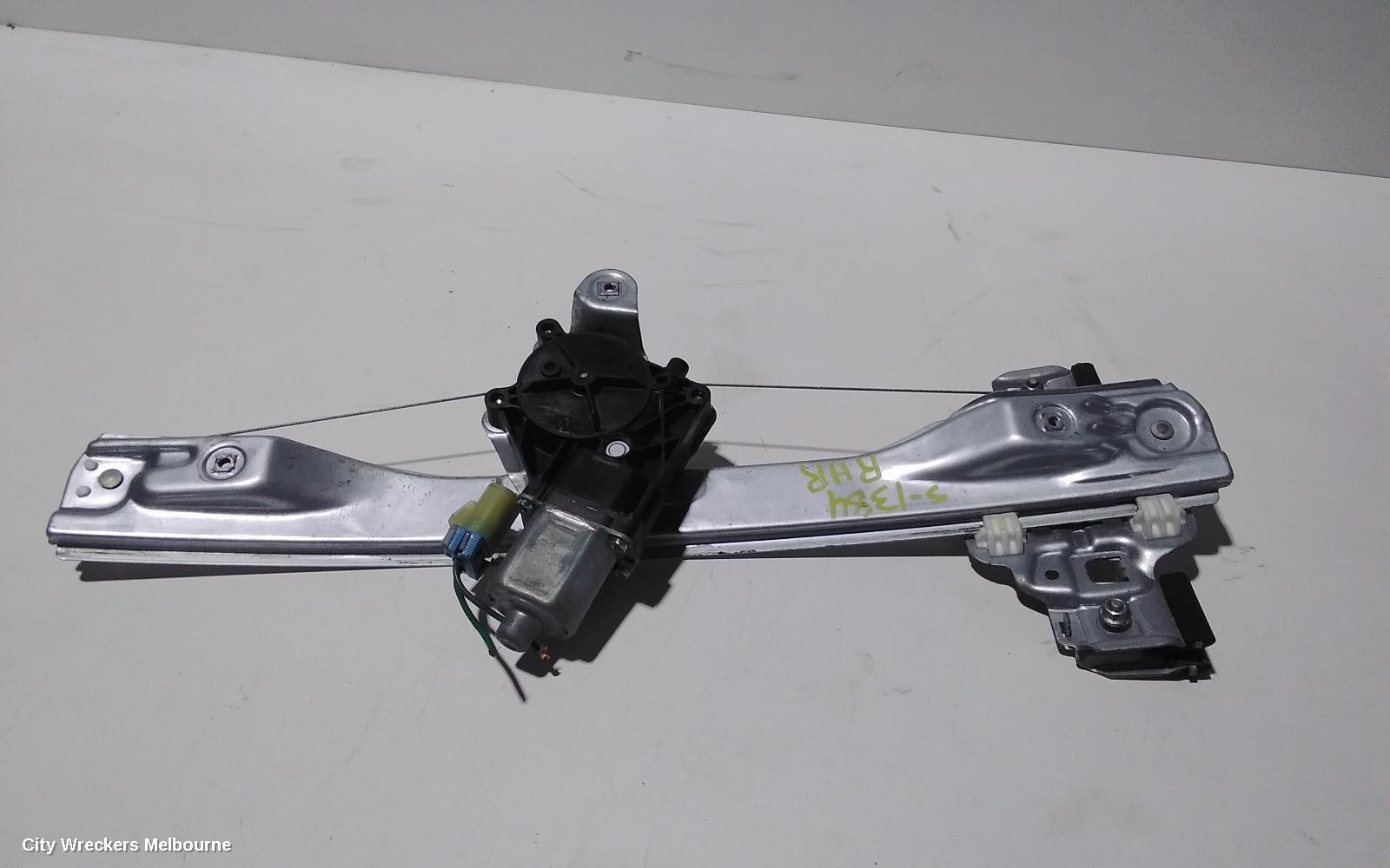 HOLDEN CRUZE RIGHT REAR WND REG/MOTOR, JG-JH, 03/2009 - 01/2017 - Image 2