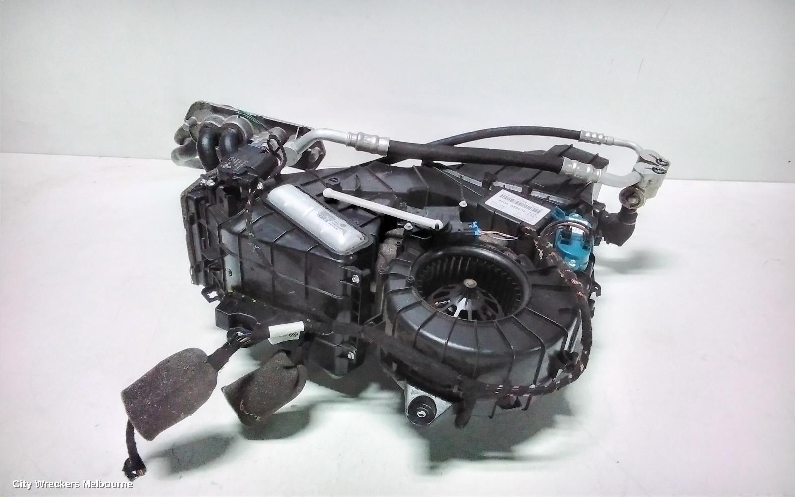 AUDI Q7 HEATER CORE/BOX, 4L, 09/2006 - 08/2015 - Image 2