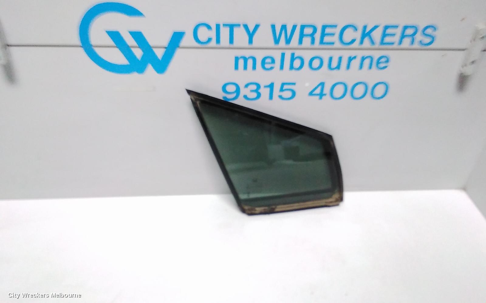 HONDA CIVIC RIGHT FRONT 1/4 DOOR GLASS, 9TH GEN 02/2012 - 05/2016 - Image 1
