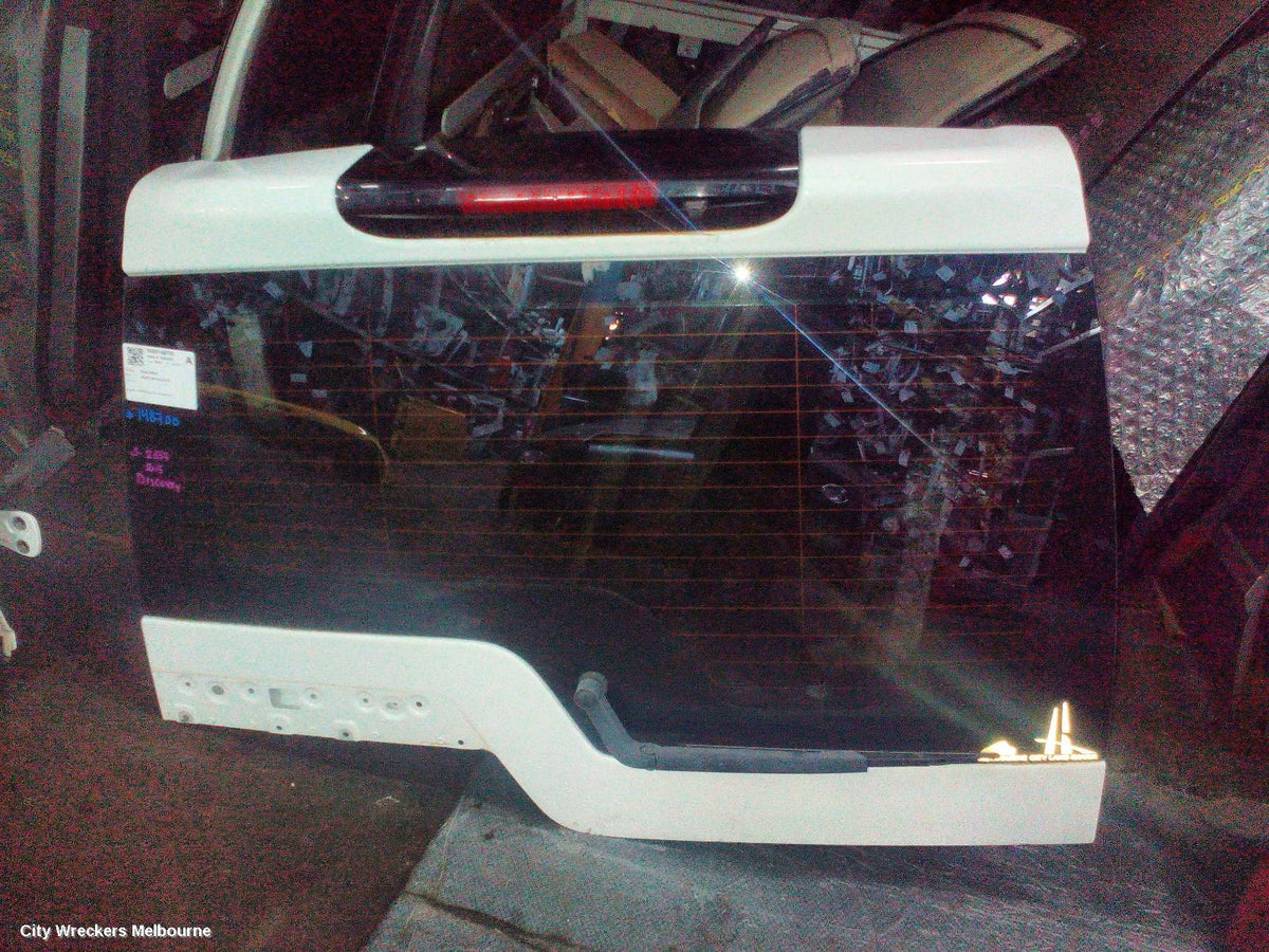 LAND ROVER DISCOVERY BOOTLID/TAILGATE, UPPER TAILGATE, L319, 10/2009 - 12/2016 - Image 1