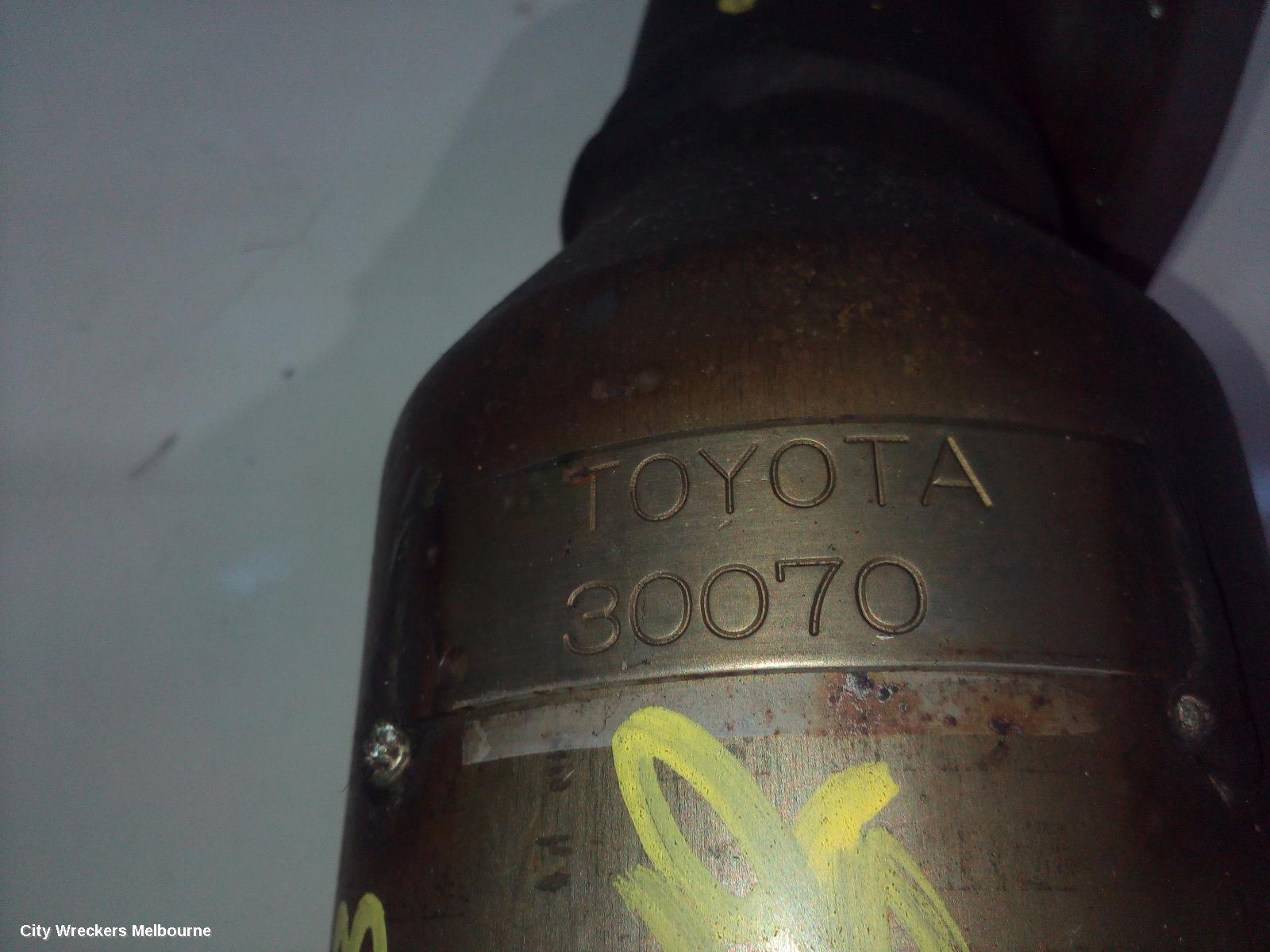 TOYOTA HIACE CATALYTIC CONVERTER, DOWNPIPE-CAT TYPE, 3.0, DIESEL, KDH, 08/2010 - 06/2016 - Image 3