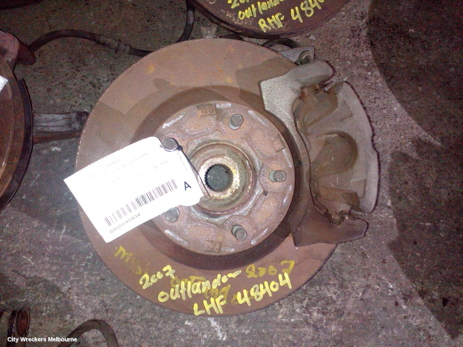 SUBARU OUTBACK LEFT FRONT HUB ASSEMBLY, 4TH GEN, 09/2003 - 08/2009 - Image 2
