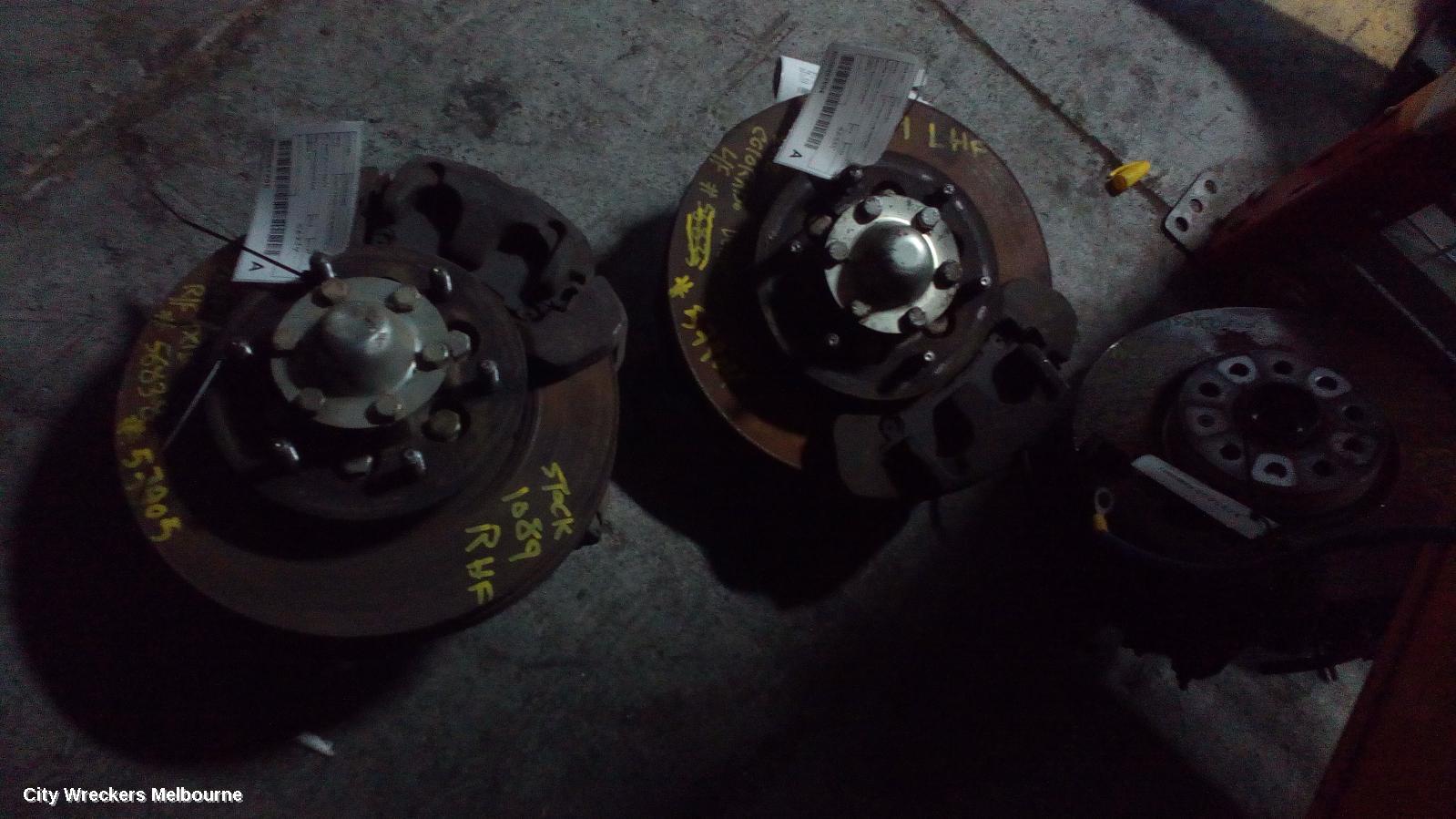 HOLDEN COLORADO LEFT FRONT HUB ASSEMBLY, RG, 2WD, HI-RIDE, ABS TYPE, 01/2012 - 06/2016 - Image 3