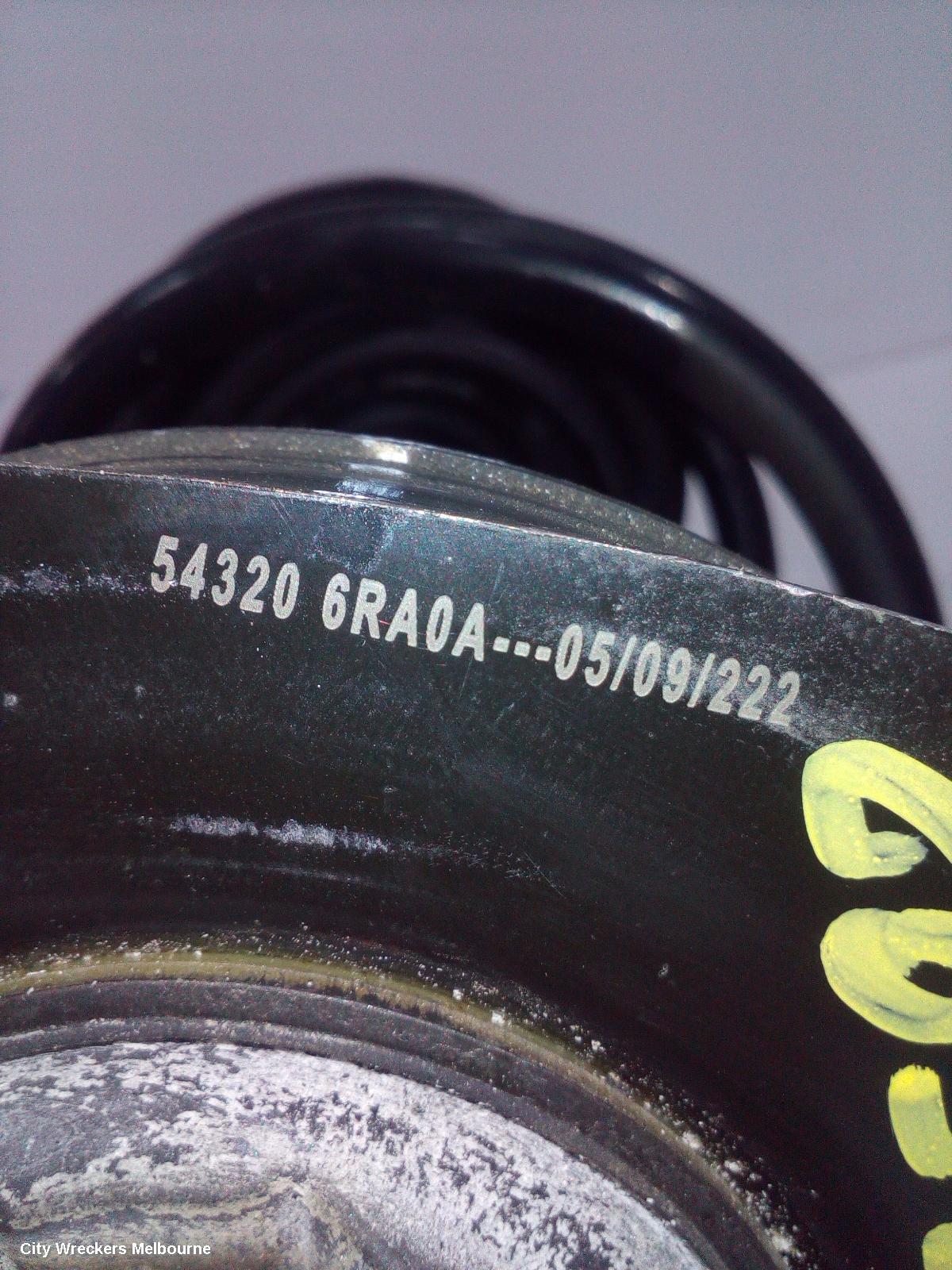 MITSUBISHI OUTLANDER LEFT FRONT STRUT, PETROL, 2.5, ZM, 08/2021 ONWARDS - Image 3