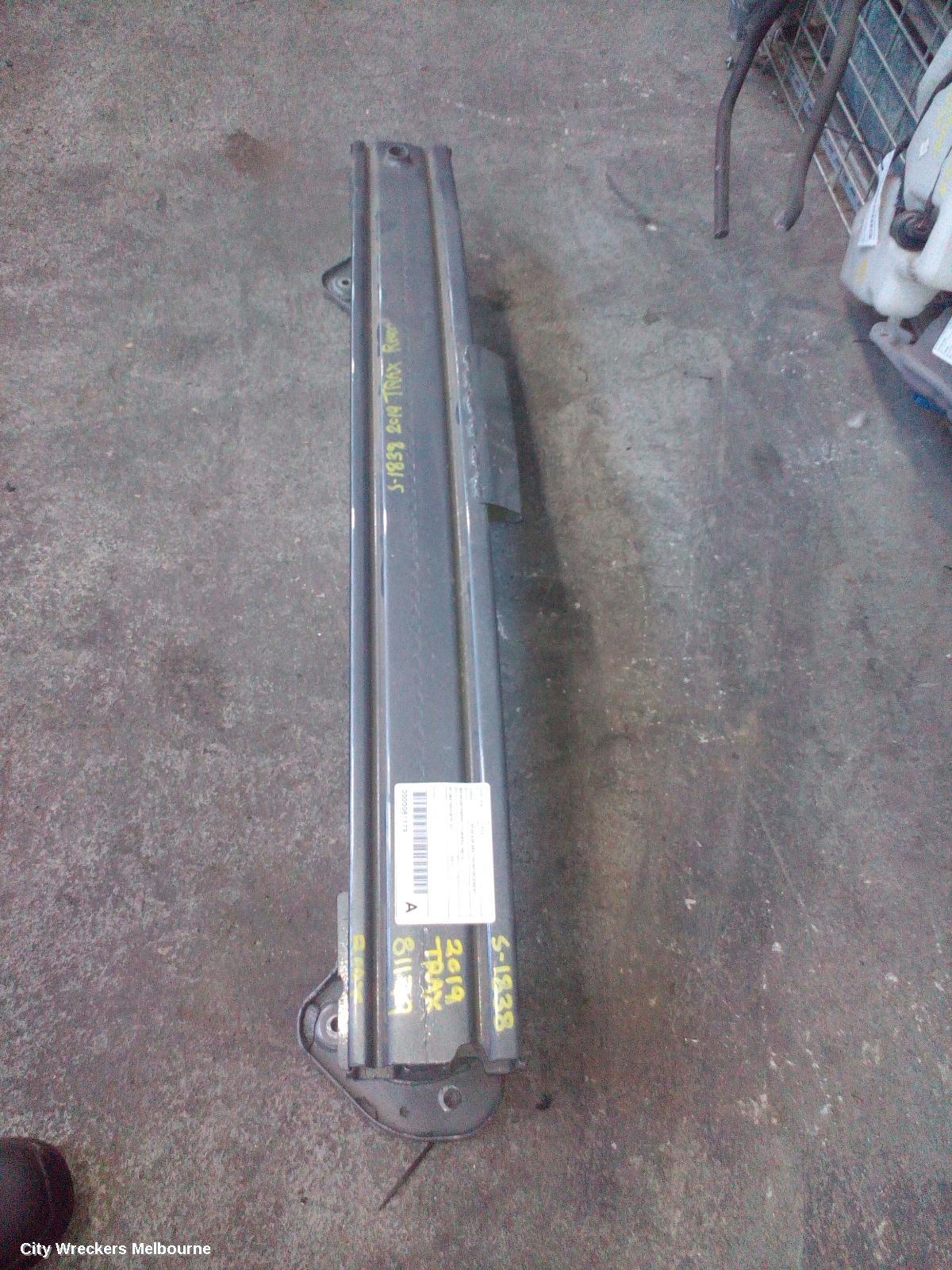 HOLDEN TRAX R/BAR BRACKET/REINFO, REINFORCEMENT, TJ SERIES, 08/2013 ONWARDS - Image 2