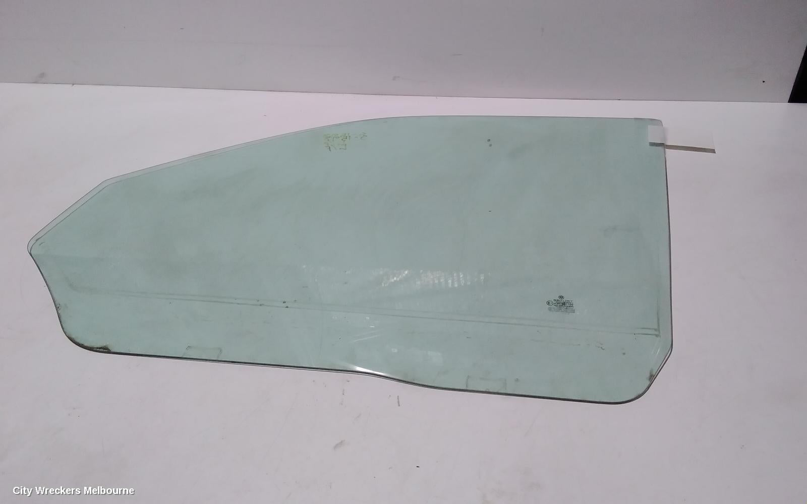 VOLKSWAGEN TRANSPORTER LEFT FRONT DOOR WINDOW, T5, 08/2004 - 06/2015 - Image 1