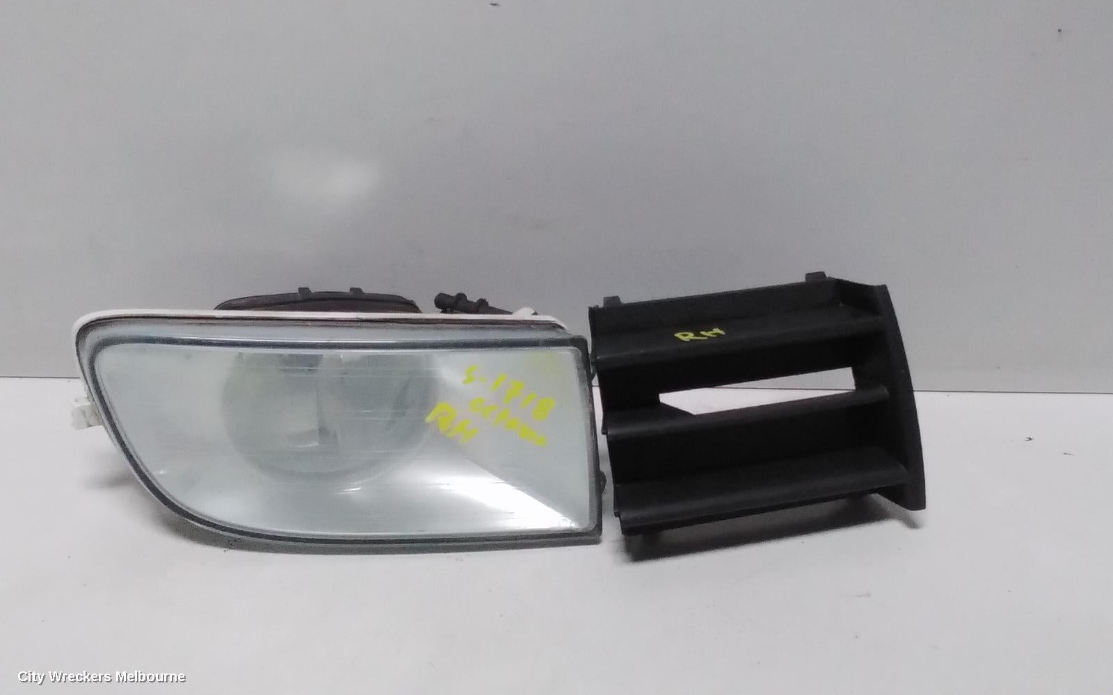SKODA OCTAVIA RIGHT INDICATOR/FOG/SIDE, BUMPER FOGLAMP, 1Z, RECTANGULAR TYPE, 01/2004 - 05/2009 - Image 2