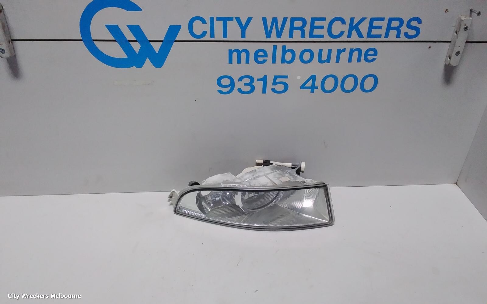 SKODA OCTAVIA RIGHT INDICATOR/FOG/SIDE, BUMPER FOGLAMP, 1Z, RECTANGULAR TYPE, 05/2009 - 10/2013 - Image 1