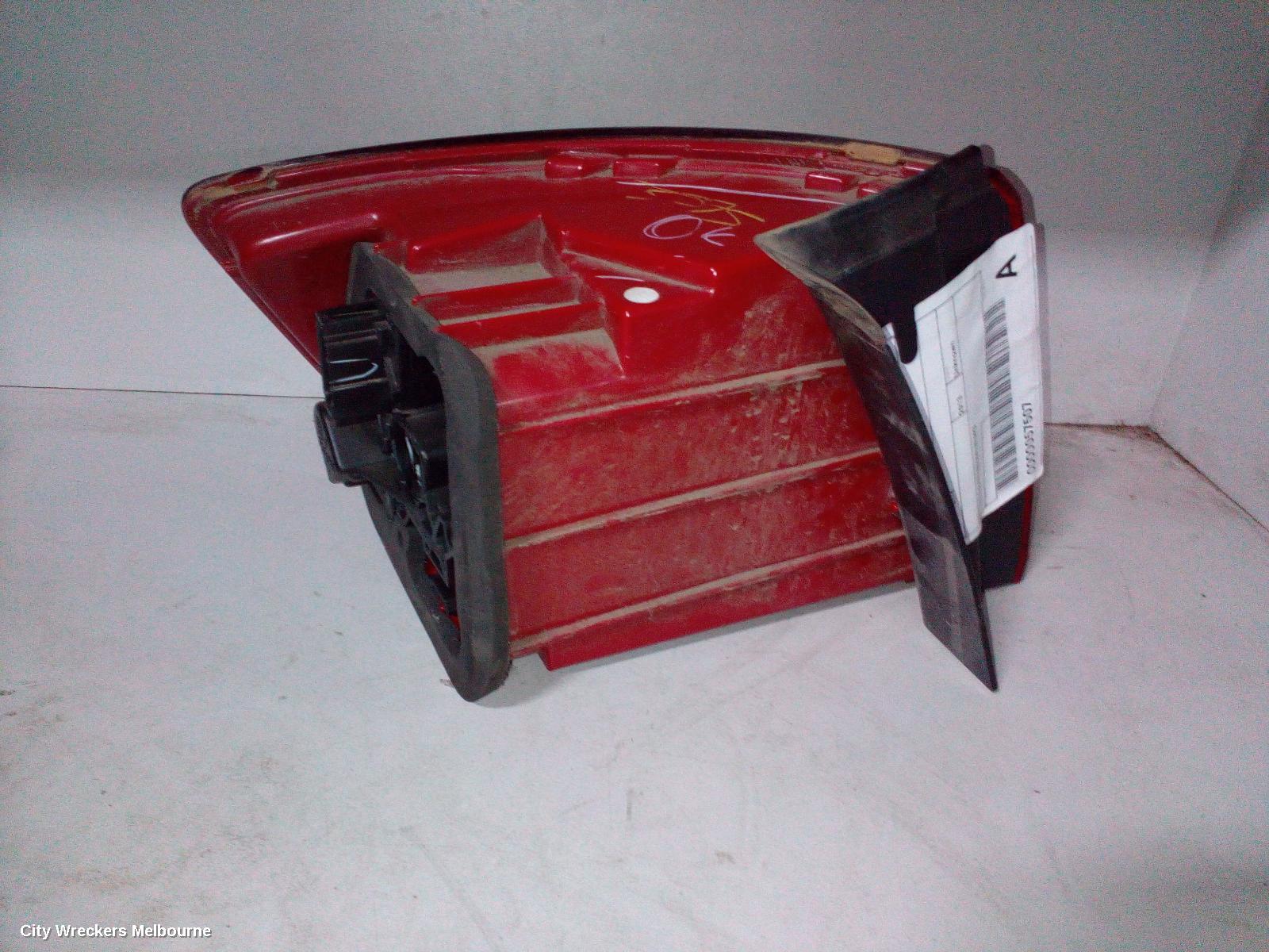 VOLKSWAGEN JETTA RIGHT TAILLIGHT, 1B, 02/2011 - 10/2014 - Image 2