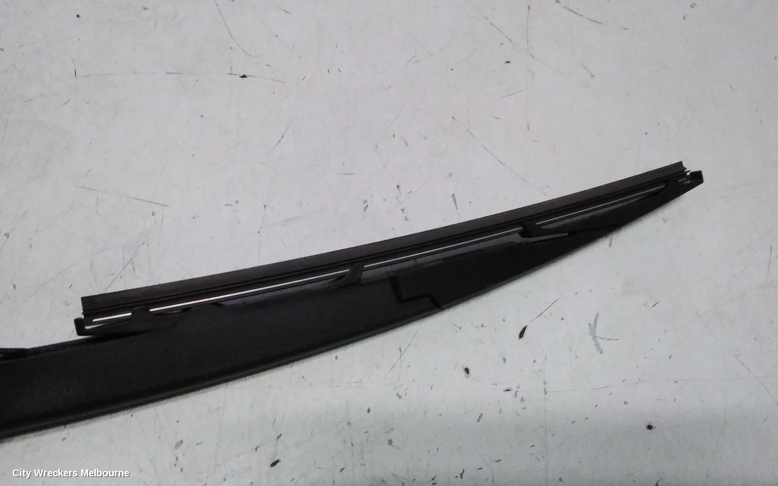 HYUNDAI TUCSON WIPER ARM, NX4, TAILGATE, 02/2021 ONWARDS - Image 3