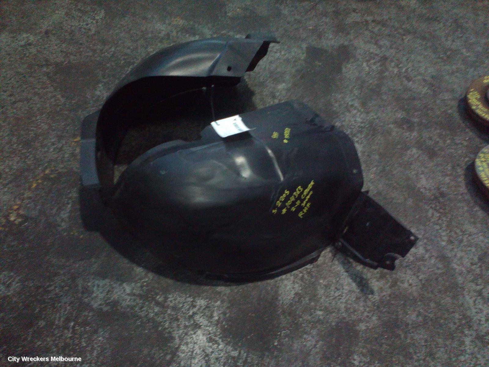 HOLDEN CRUZE RIGHT GUARD LINER, FRONT, JH, SEDAN/HATCH, 03/2011 - 01/2017 - Image 2