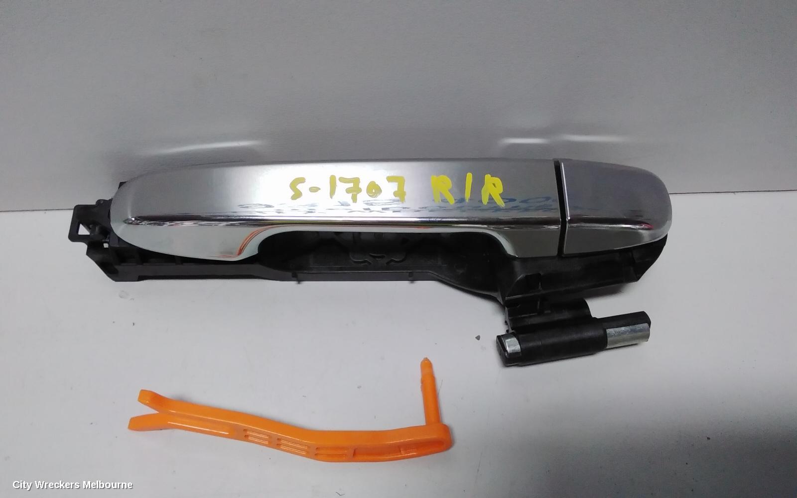 SUBARU XV DOOR HANDLE, OUTER, RH REAR, COLOUR CODED, G5X, 05/2017 ONWARDS - Image 2