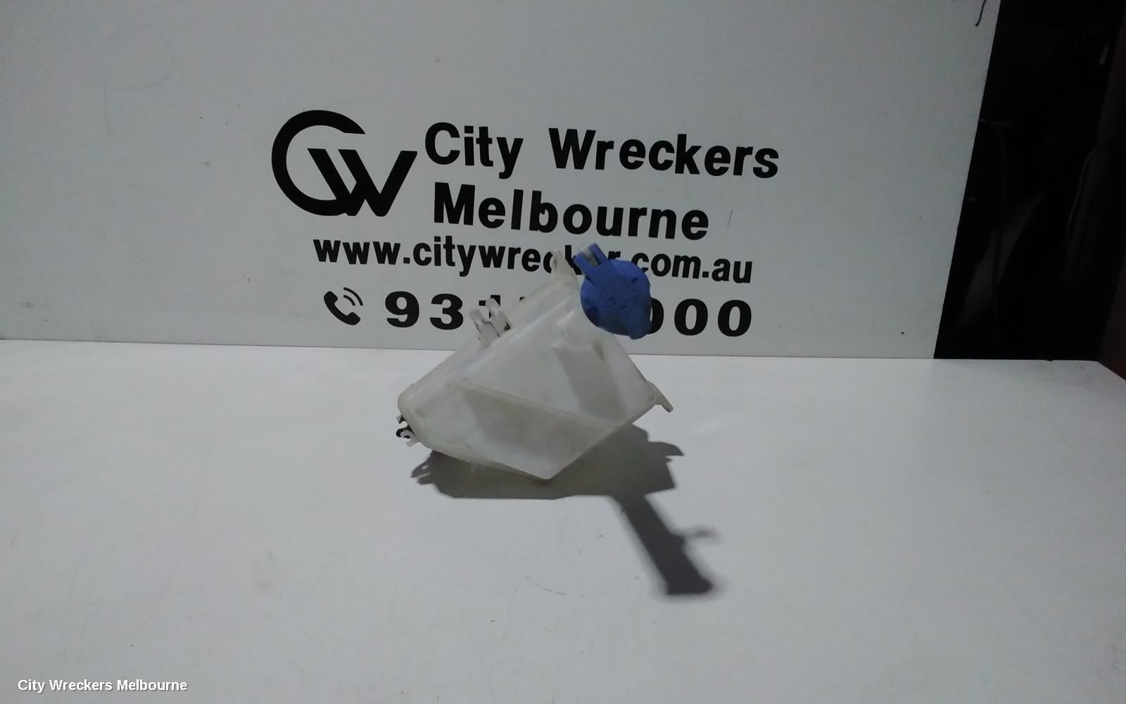 KIA OPTIMA WASHER BOTTLE, TF, SI, NON H/LAMP WASHER TYPE, 10/2013 - 10/2015 - Image 3