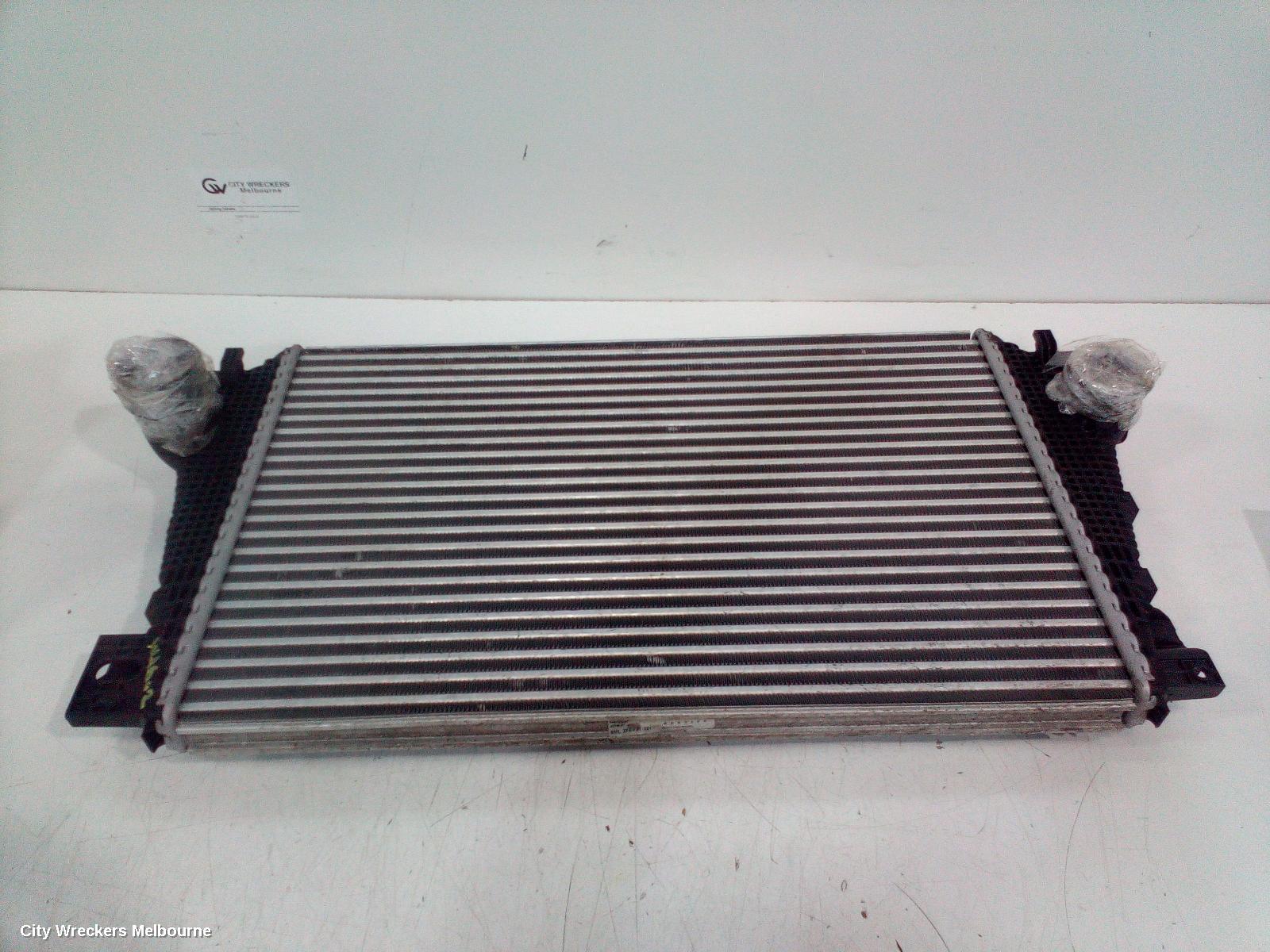 VOLKSWAGEN AMAROK INTERCOOLER, DIESEL, 2.0, 2H, SINGLE TURBO, 10/2010 - 09/2022 - Image 2