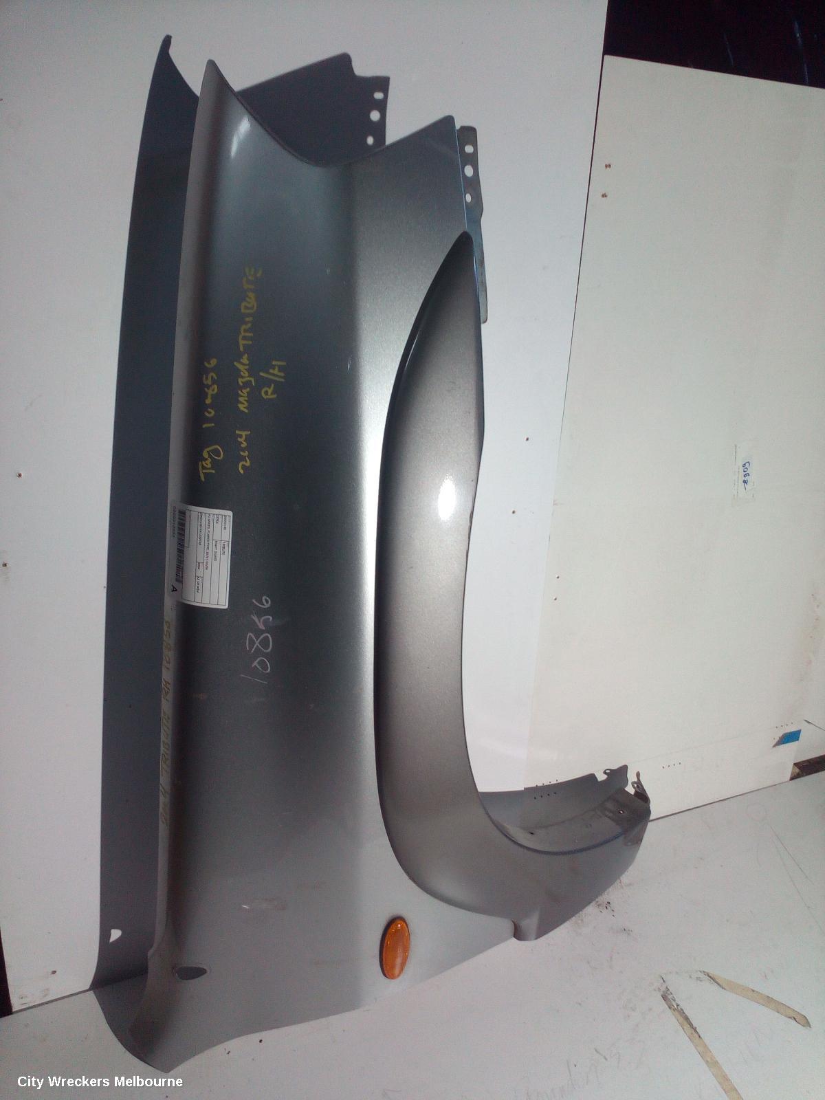 MAZDA TRIBUTE RIGHT GUARD, YU SERIES, FLARED TYPE, 02/2001 - 06/2006 - Image 1
