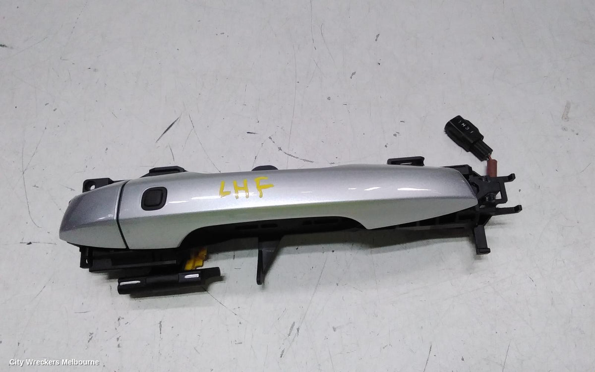MITSUBISHI OUTLANDER DOOR HANDLE, LH FRONT, OUTER, W/ KEYLESS TYPE, ZM, 08/2021 ONWARDS - Image 2